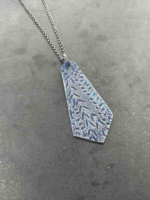 Titanium Geometric Raindrop Necklace with Vines