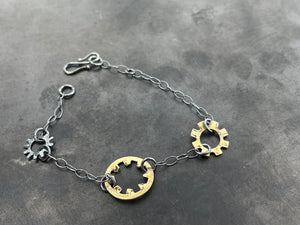 Gold Gear Chain Bracelet